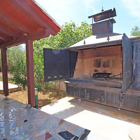 Lejlighed Ivana-4 By Interhome