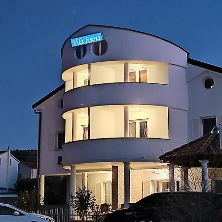 Ivana-4 By Interhome *